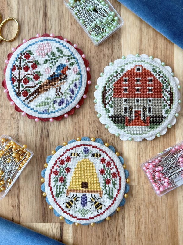 Homestead and Harmony Rick Rack Rounds ©Copyright 2025 Belinda Karls-Nace/Blue Ribbon Designs, LLC   https://blueribbondesigns..com/